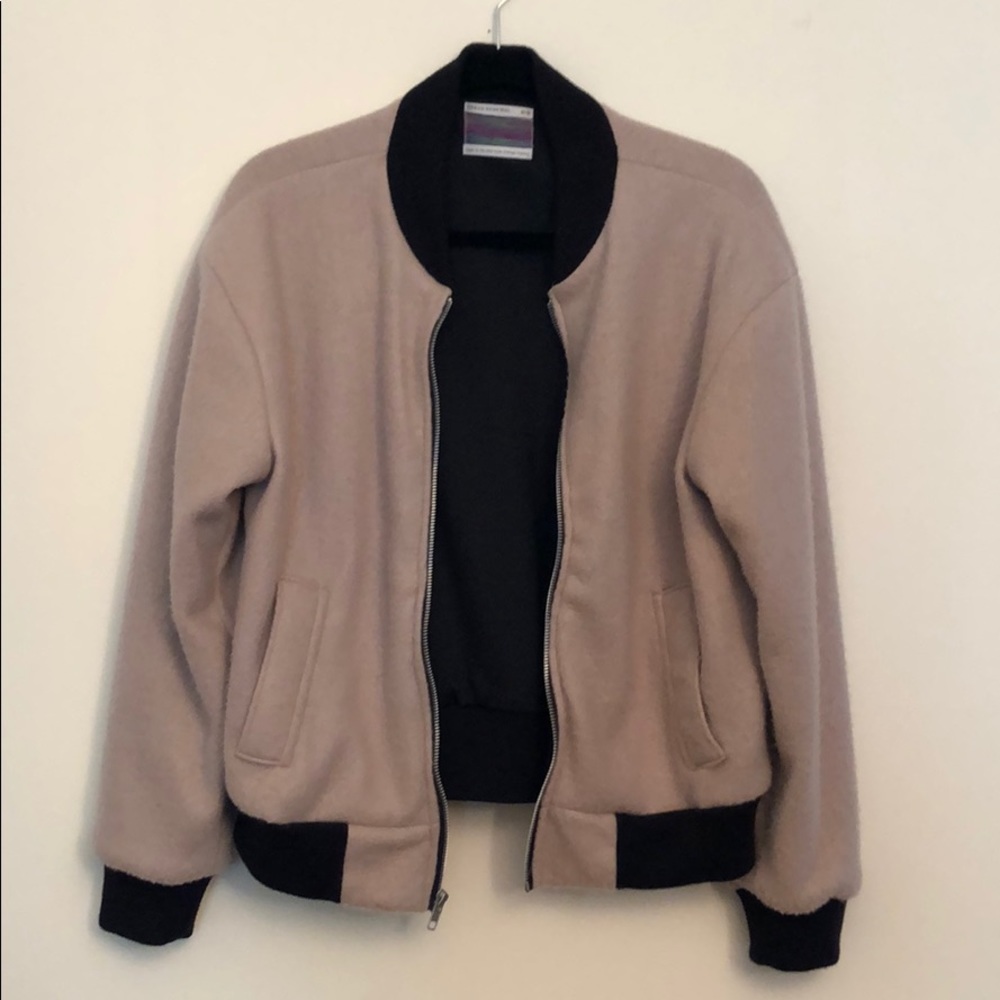 Beige/black Urban Outfitters fleece bomber jacket